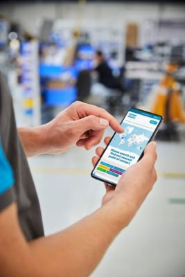 Find your nearest Customer Center