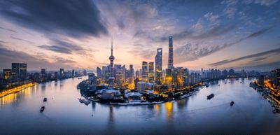 上海城市天际线的夜景