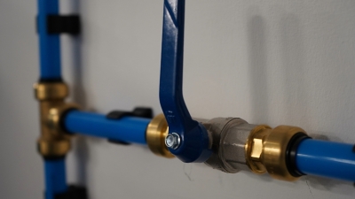 Air line piping system for workshop