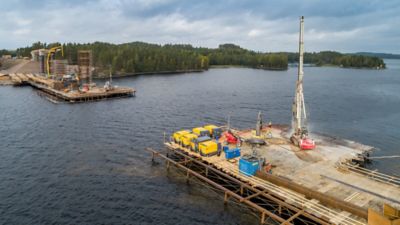 Vekaransalmi bridge pier piles drilling - Atlas Copco Rental Finland