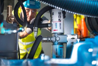 Service Technician, Genuine Parts, Oil Filter