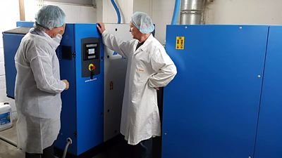 De twee Evoluto 45 schroefcompressoren bij Delite BV