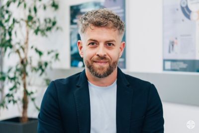 Julien Petit employee portrait
