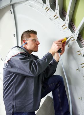 LBB16 pistol grip drill application aerospace