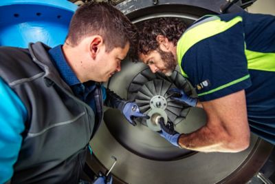 employees Aftermarket Academy training single stage compressor 