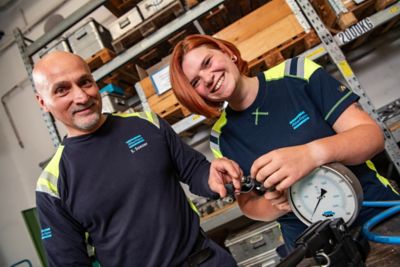 Aftermarket and Field Service employees 
