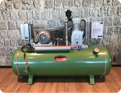 Old Compressor Creemers Photo