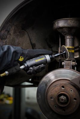 RC7028 MetalGrinding application