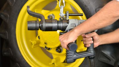 Tensor Revo with ergonomic accessories