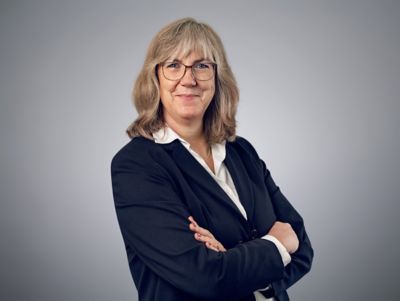 HR Kontakt: Uta Madel