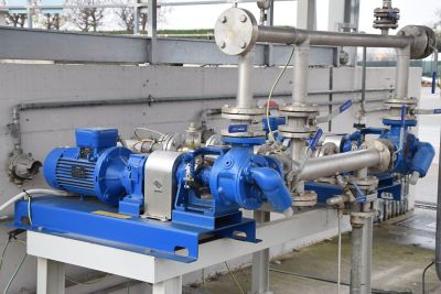 Resins pump