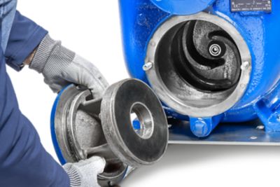 Removing pump inspection cover for cleaning operations - phase no. 3