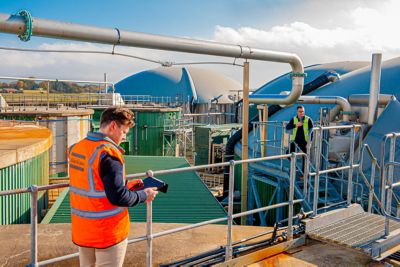 Atlas Copco supplies oxygen generation equipment to the Leeming Biogas plant, which deploys anaerobic digestion to turn food waste into biomethane.