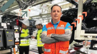 Roberto Mucino on the factory floor.