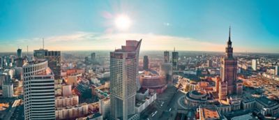 Zdjęcie Warszawy, stolicy Polski, w świetle dziennym