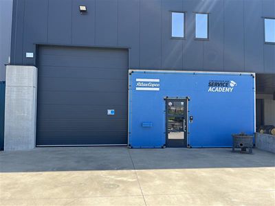 Willebroek Service academy entrance
