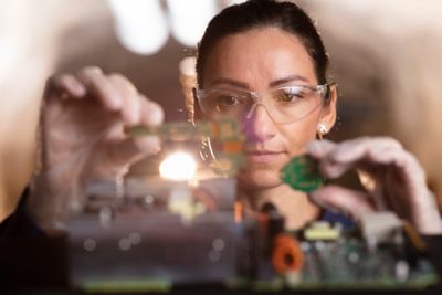 Woman working in research and development. 